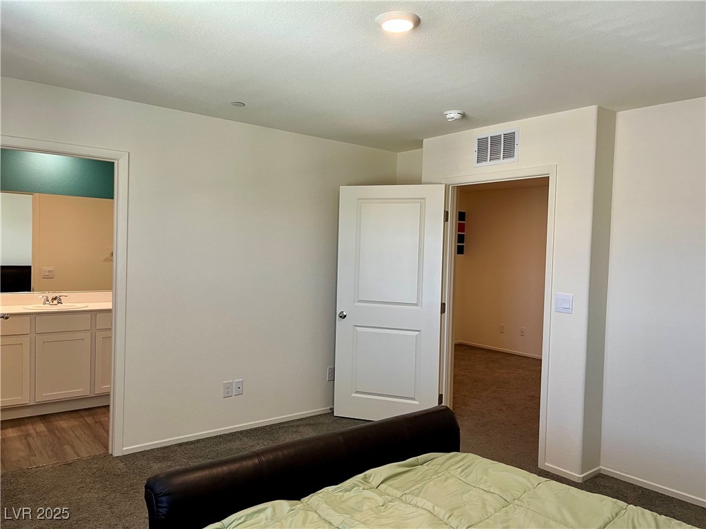 4862 Orchid Ridge Avenue