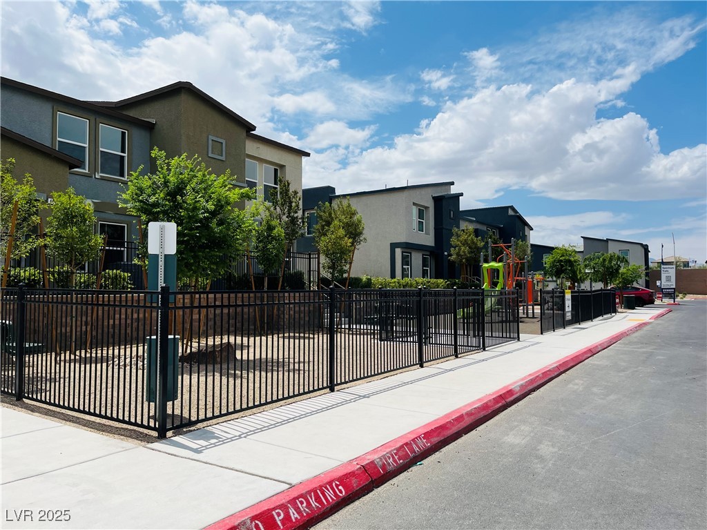 4862 Orchid Ridge Avenue
