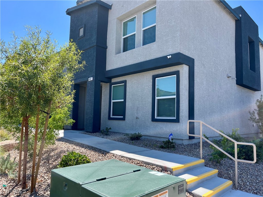 4862 Orchid Ridge Avenue