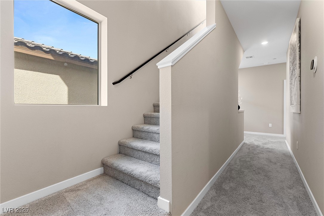 2367 Ridgeline Wash Street