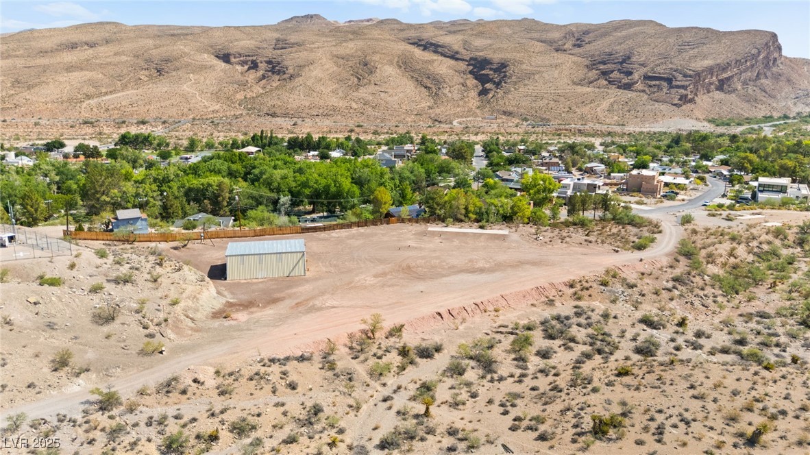 100 Spanish Trail