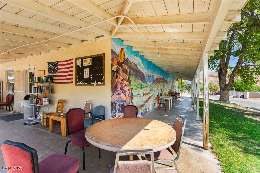 100 Spanish Trail
