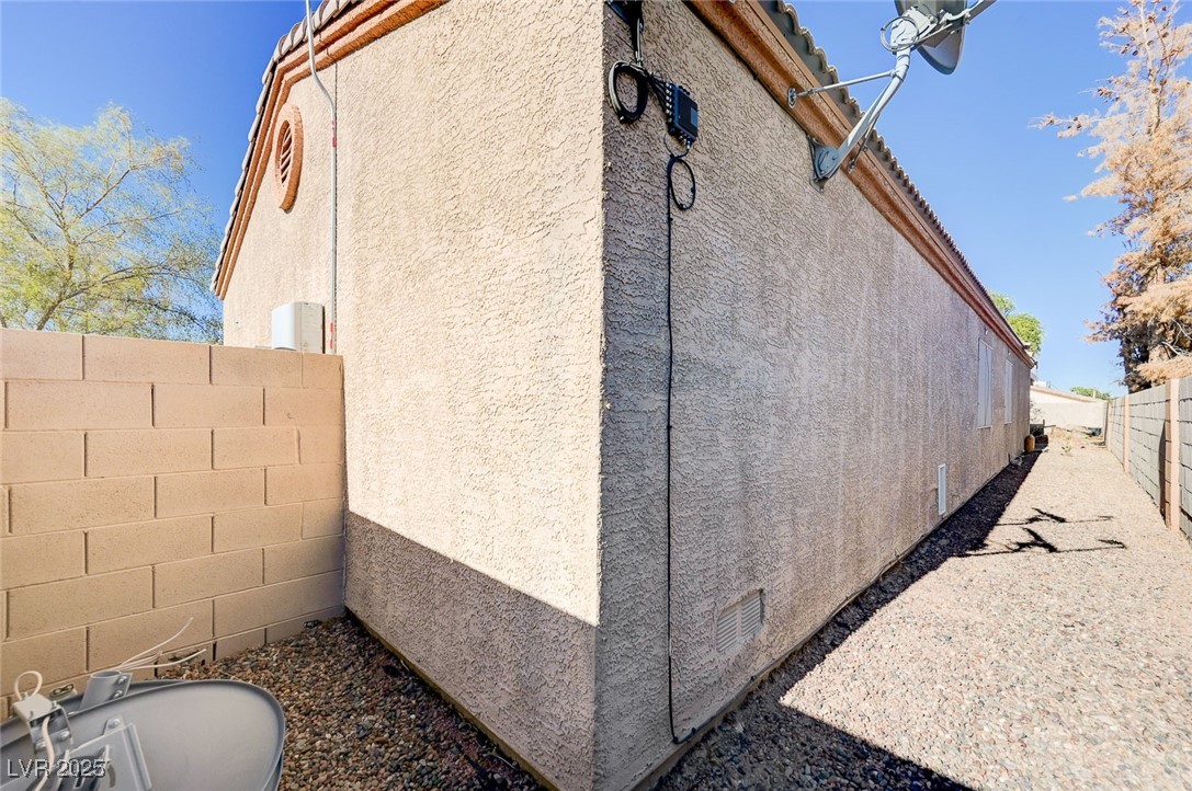 5196 Mineral Lake Drive