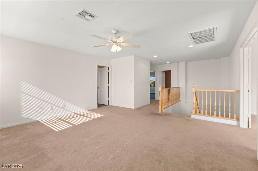 977 Courtney Valley Street