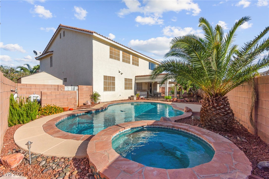 977 Courtney Valley Street