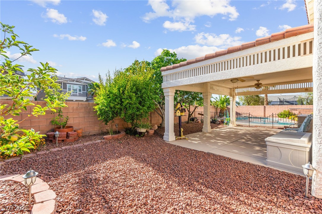 977 Courtney Valley Street