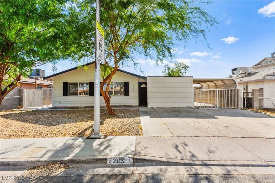 5285 Hillsboro Lane