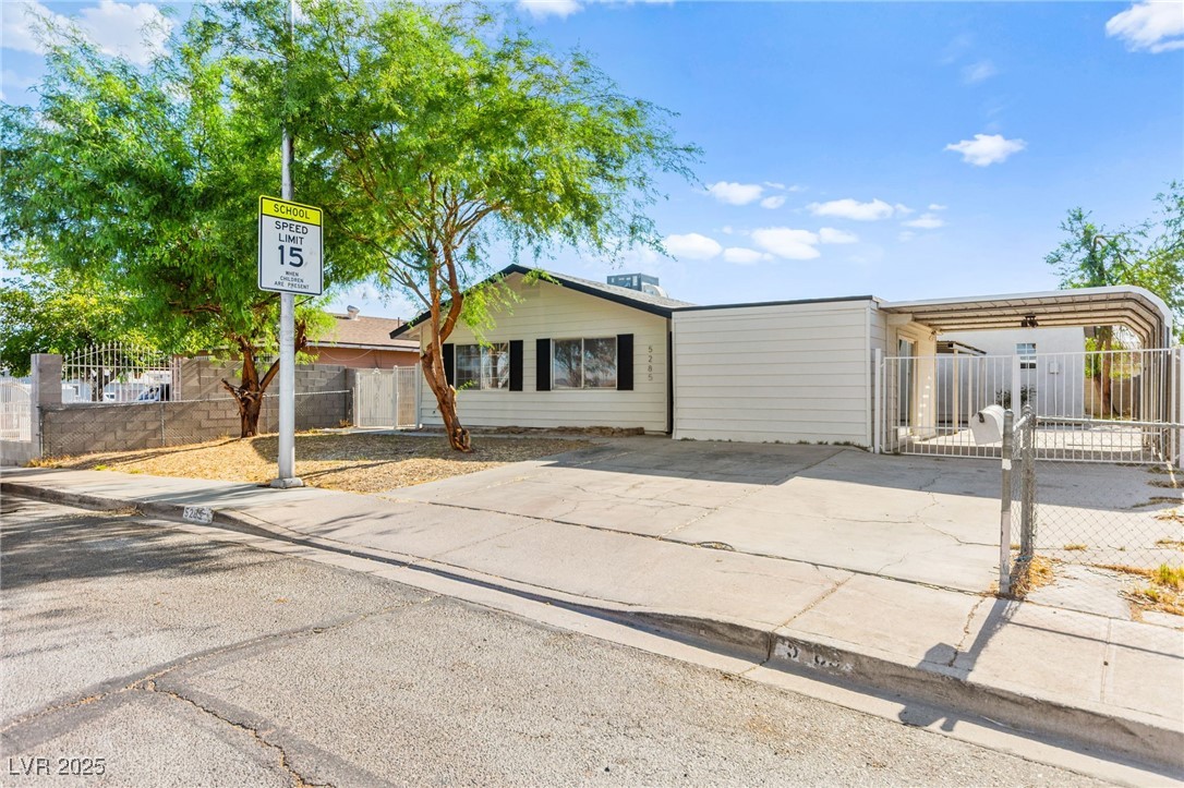 5285 Hillsboro Lane