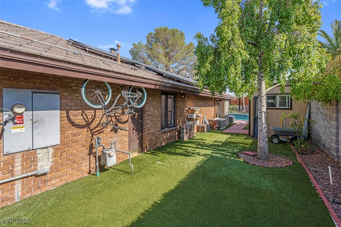 3219 South Torrey Pines Drive