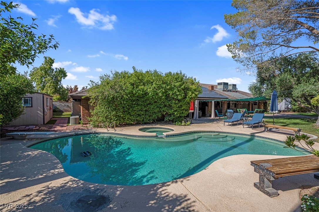 3219 South Torrey Pines Drive