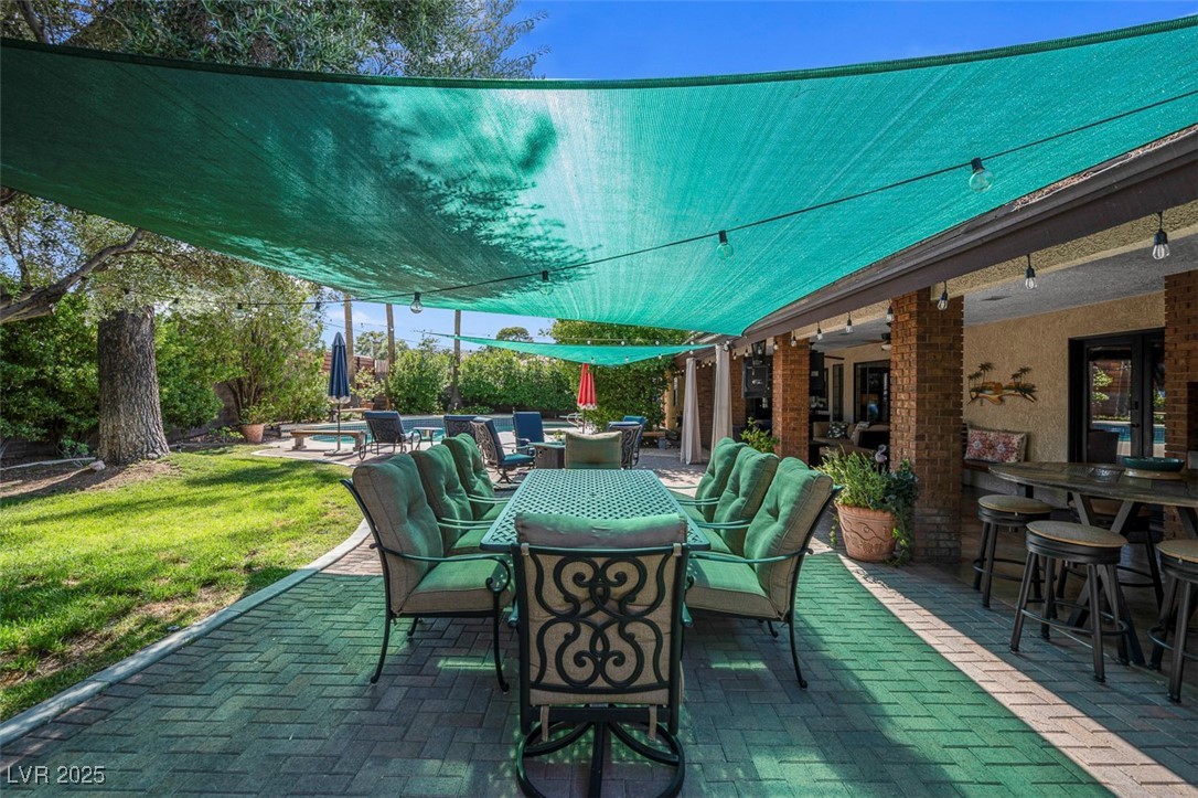 3219 South Torrey Pines Drive
