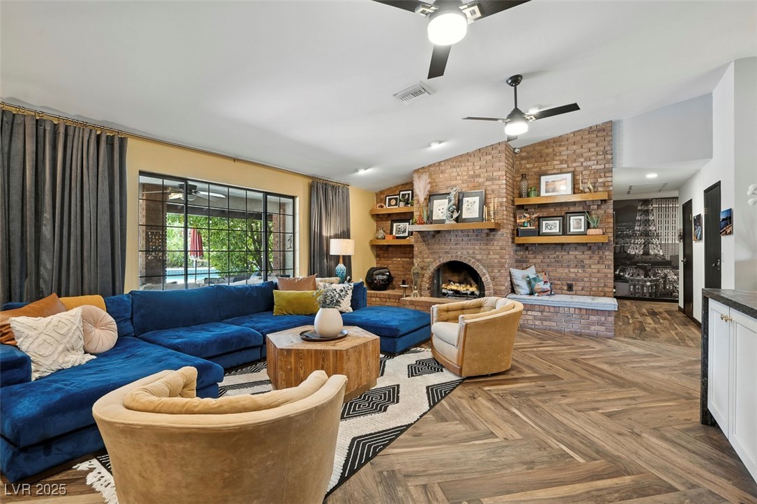 3219 South Torrey Pines Drive