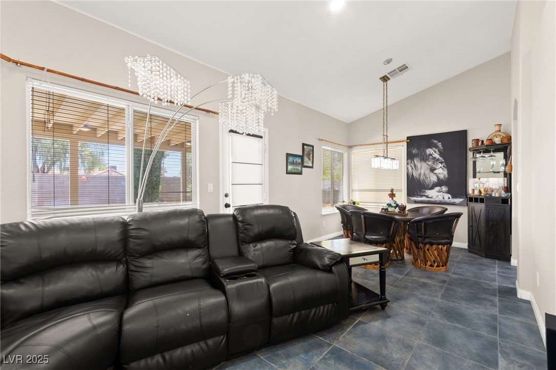 3806 Passionfruit Street