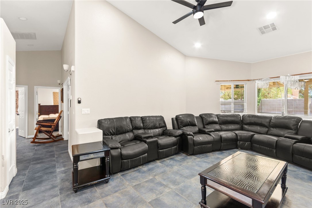 3806 Passionfruit Street