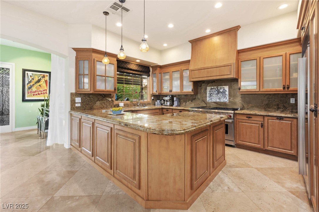 9004 Rolling Knoll Court