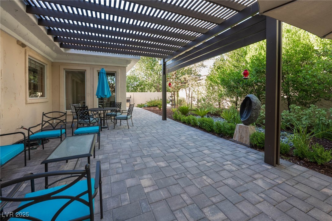 9004 Rolling Knoll Court
