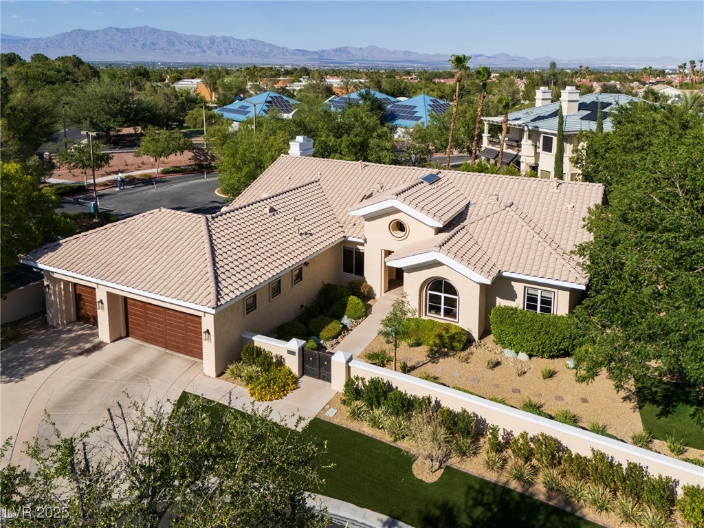 9004 Rolling Knoll Court