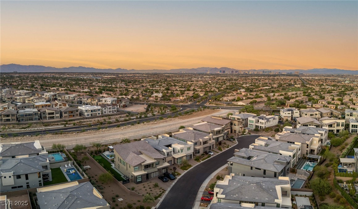 5201 Fading Sunset Drive