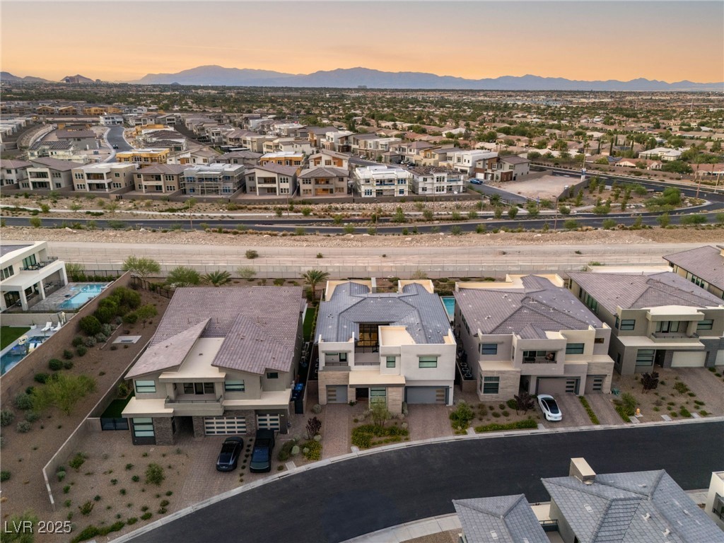 5201 Fading Sunset Drive