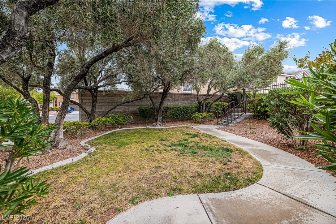 10212 Via Roma Place