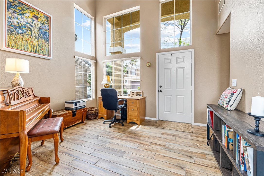 10212 Via Roma Place