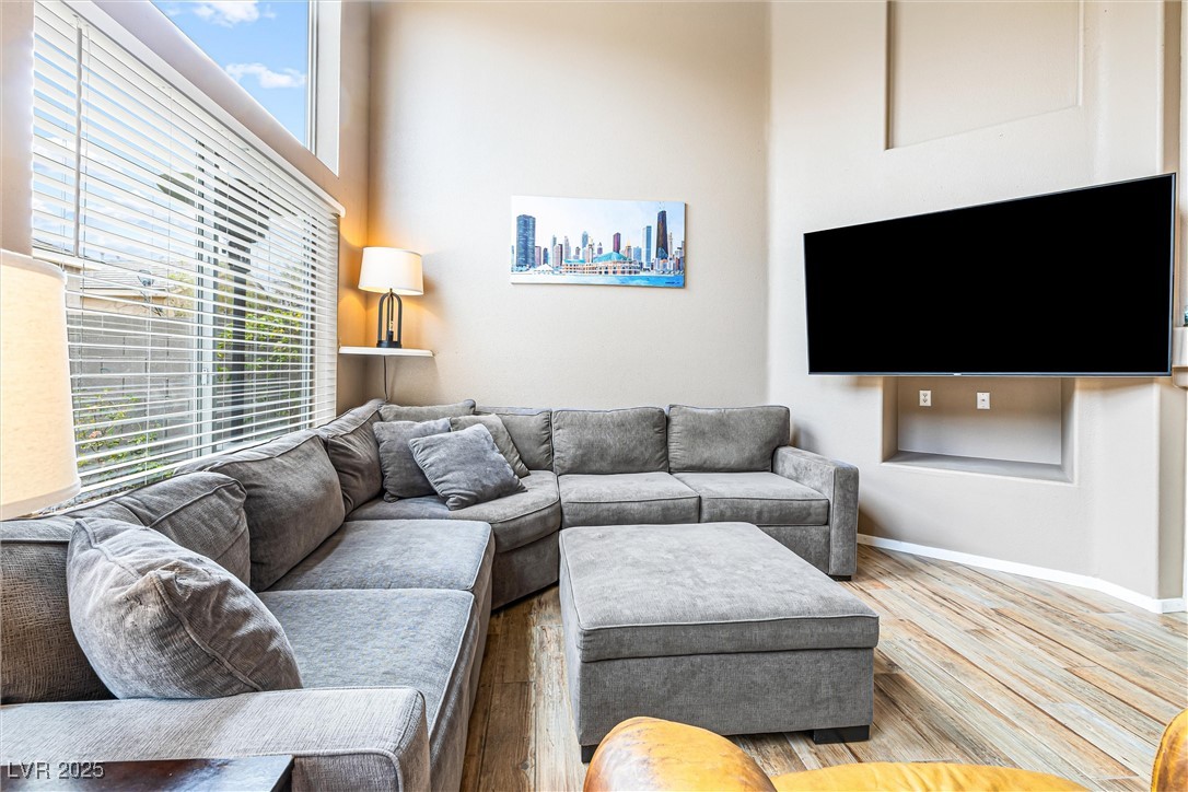 10212 Via Roma Place