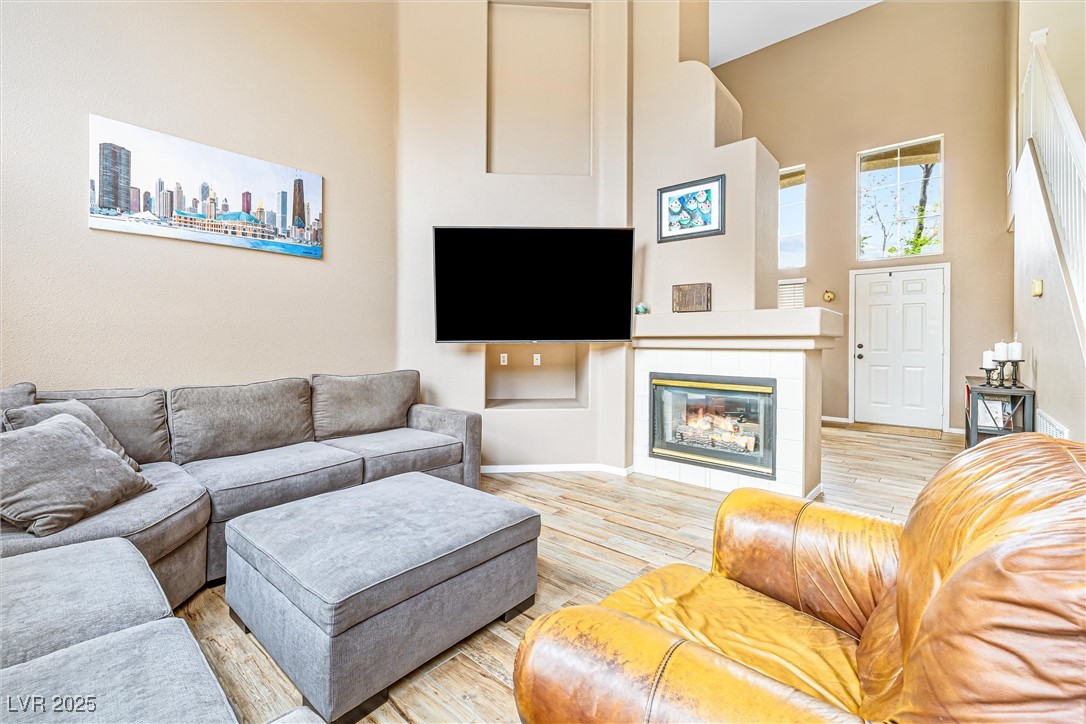 10212 Via Roma Place
