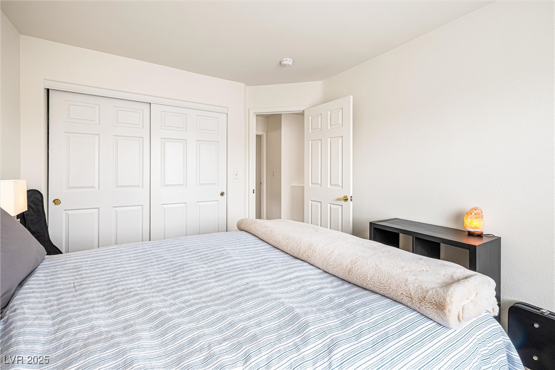 10212 Via Roma Place