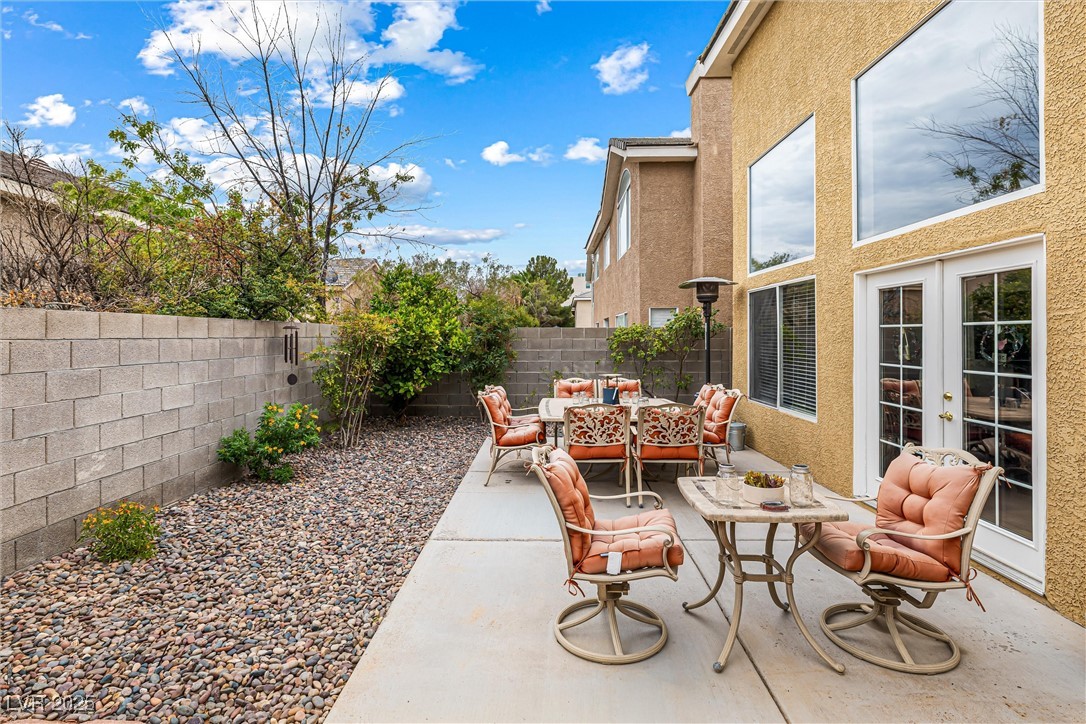 10212 Via Roma Place