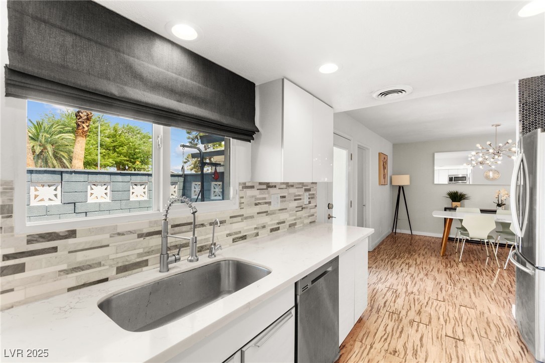 1531 Commanche Drive
