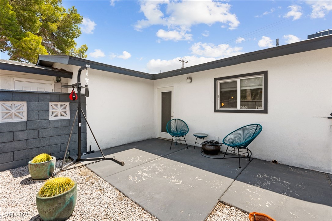 1531 Commanche Drive