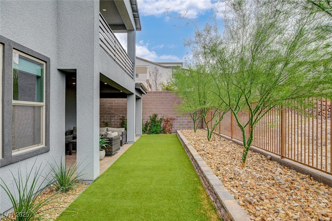 225 Abbey Hill Street