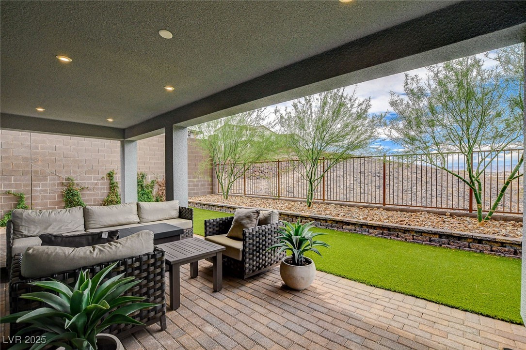 225 Abbey Hill Street