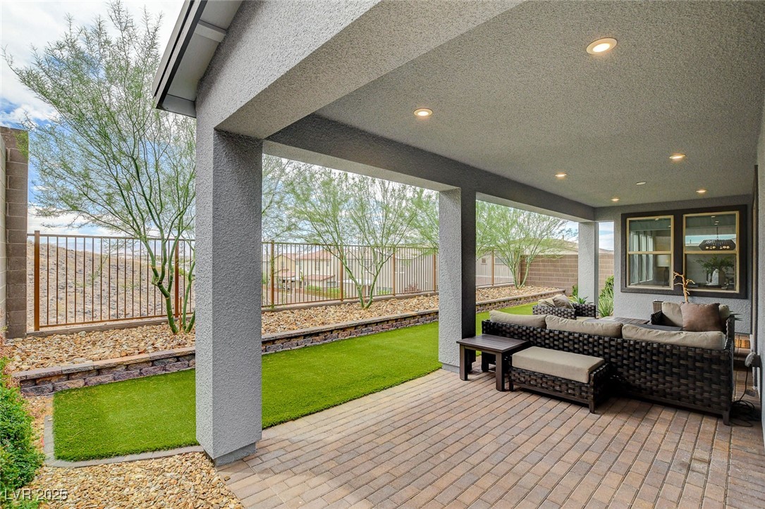 225 Abbey Hill Street