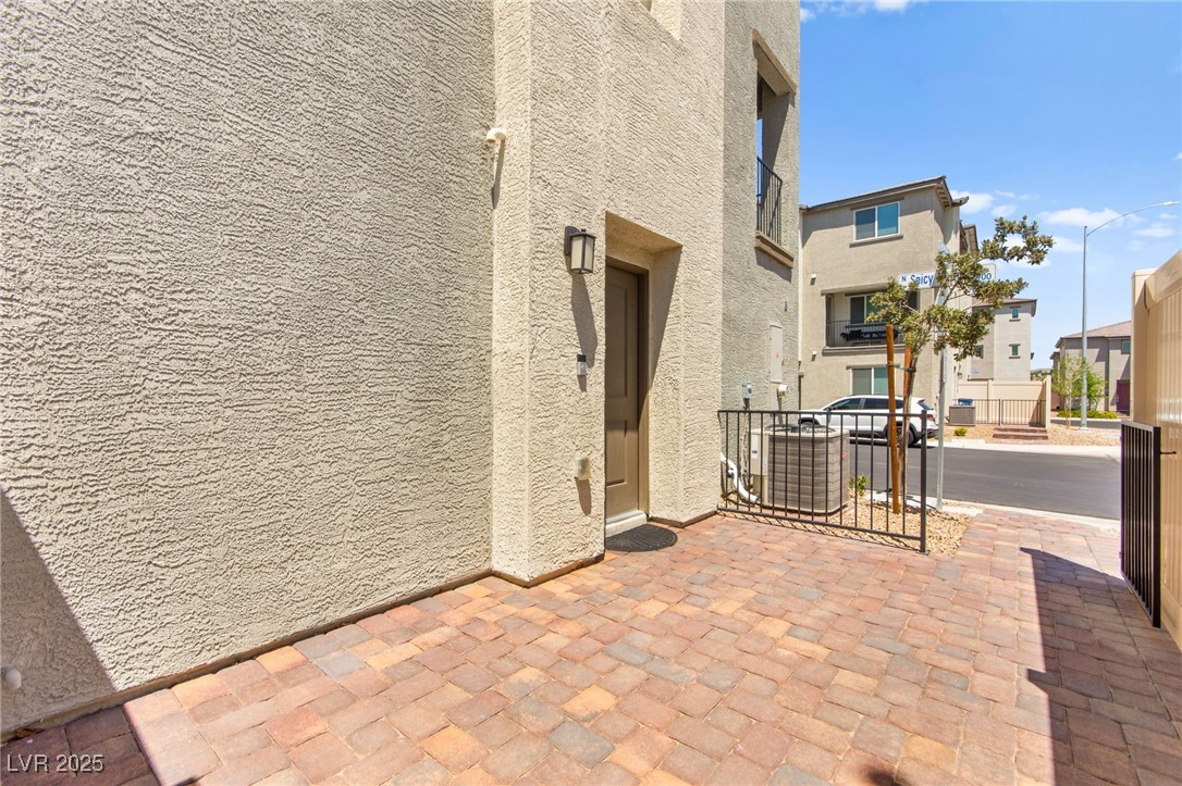6937 Spicy Merlot Street