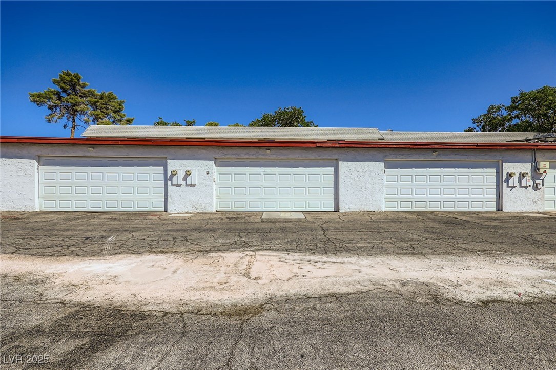 639 Pecos Way