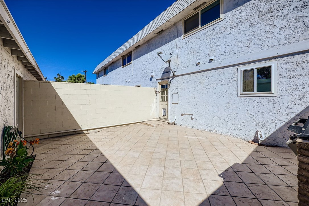 639 Pecos Way