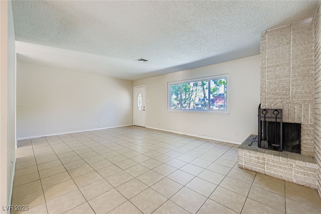 639 Pecos Way