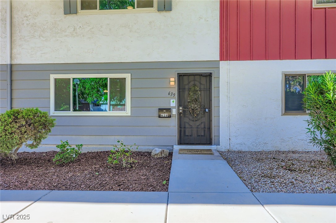639 Pecos Way