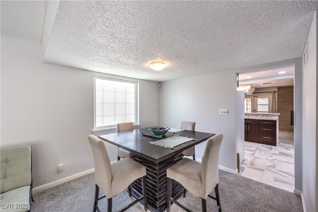 3948 Viking Road