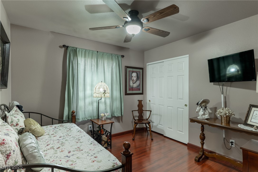 3345 Robin Nest Court
