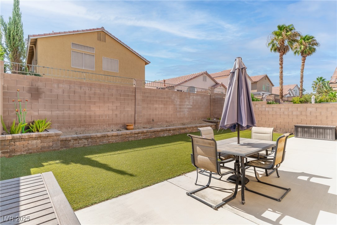 3345 Robin Nest Court