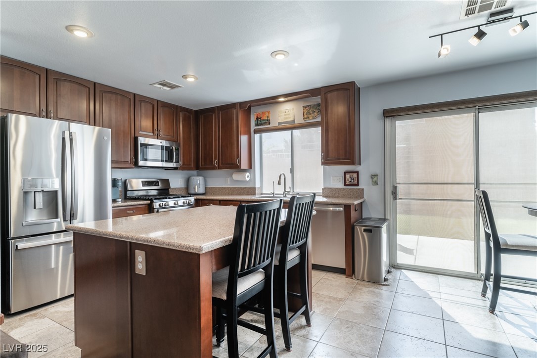 3345 Robin Nest Court