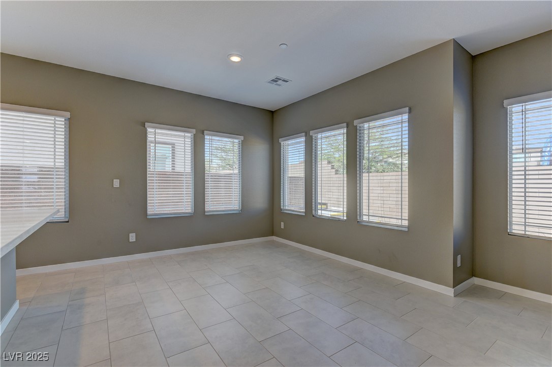 289 Aravalli Crest Street
