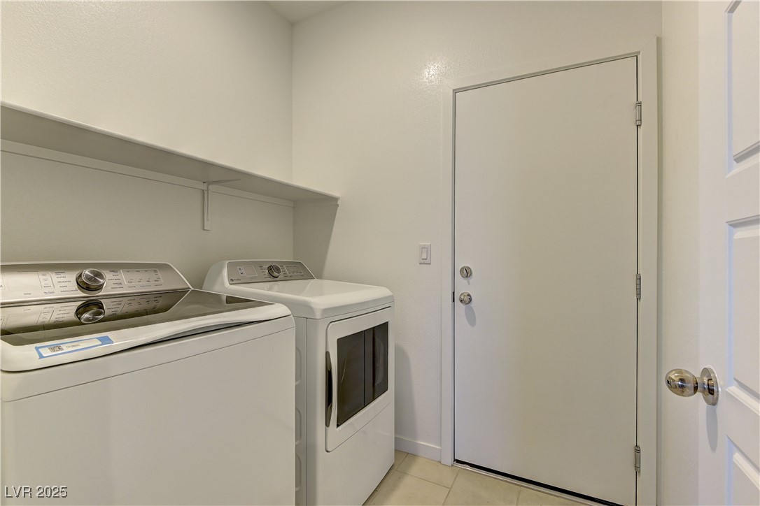 289 Aravalli Crest Street