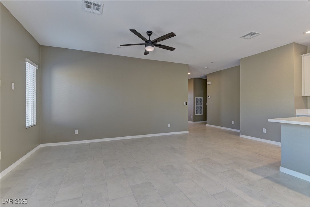 289 Aravalli Crest Street