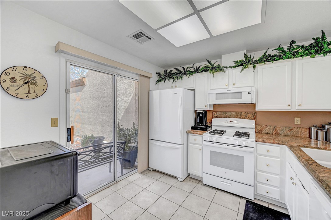 8657 Prairie Hill Drive