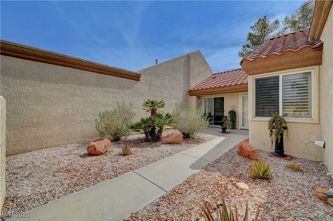 8657 Prairie Hill Drive