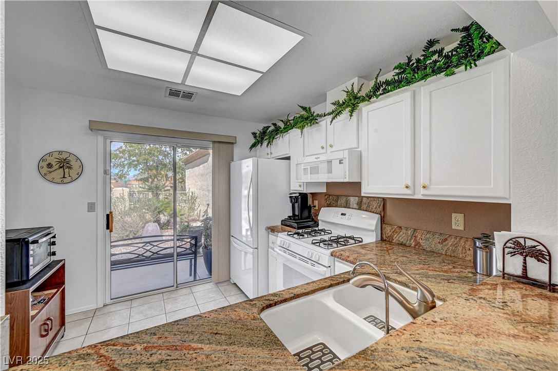 8657 Prairie Hill Drive