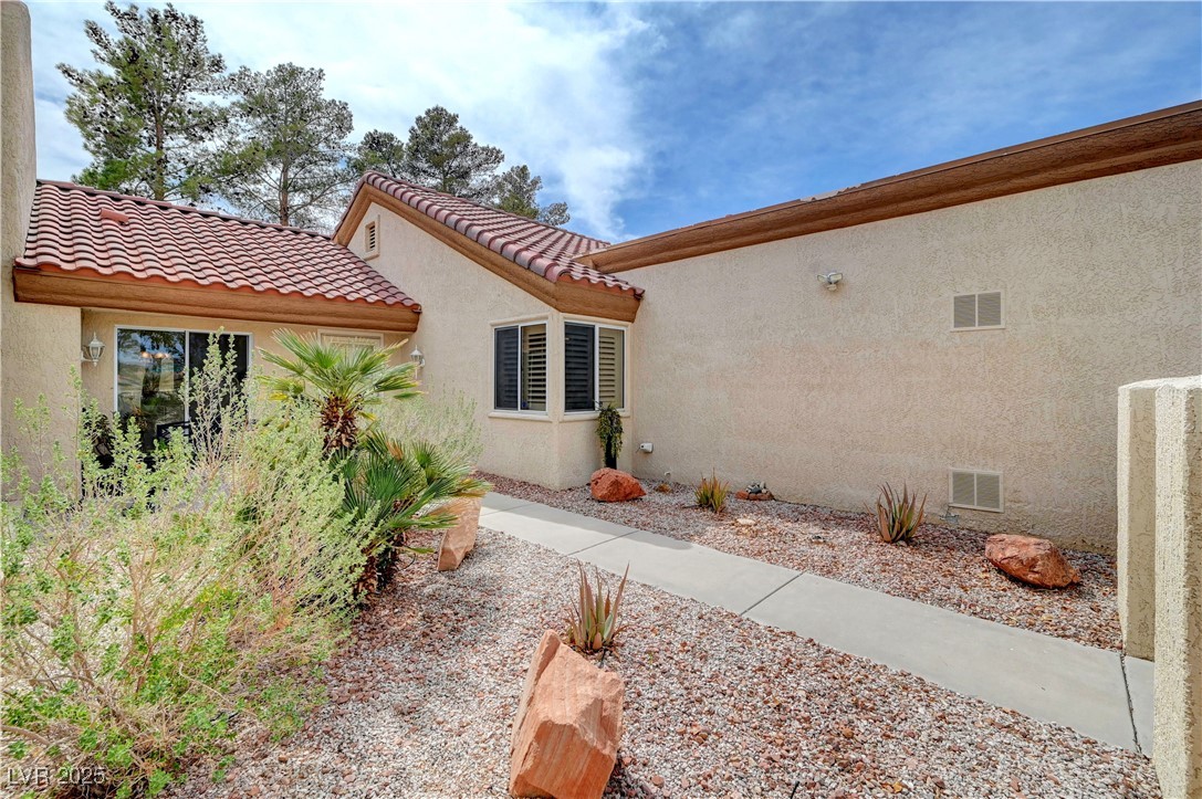 8657 Prairie Hill Drive